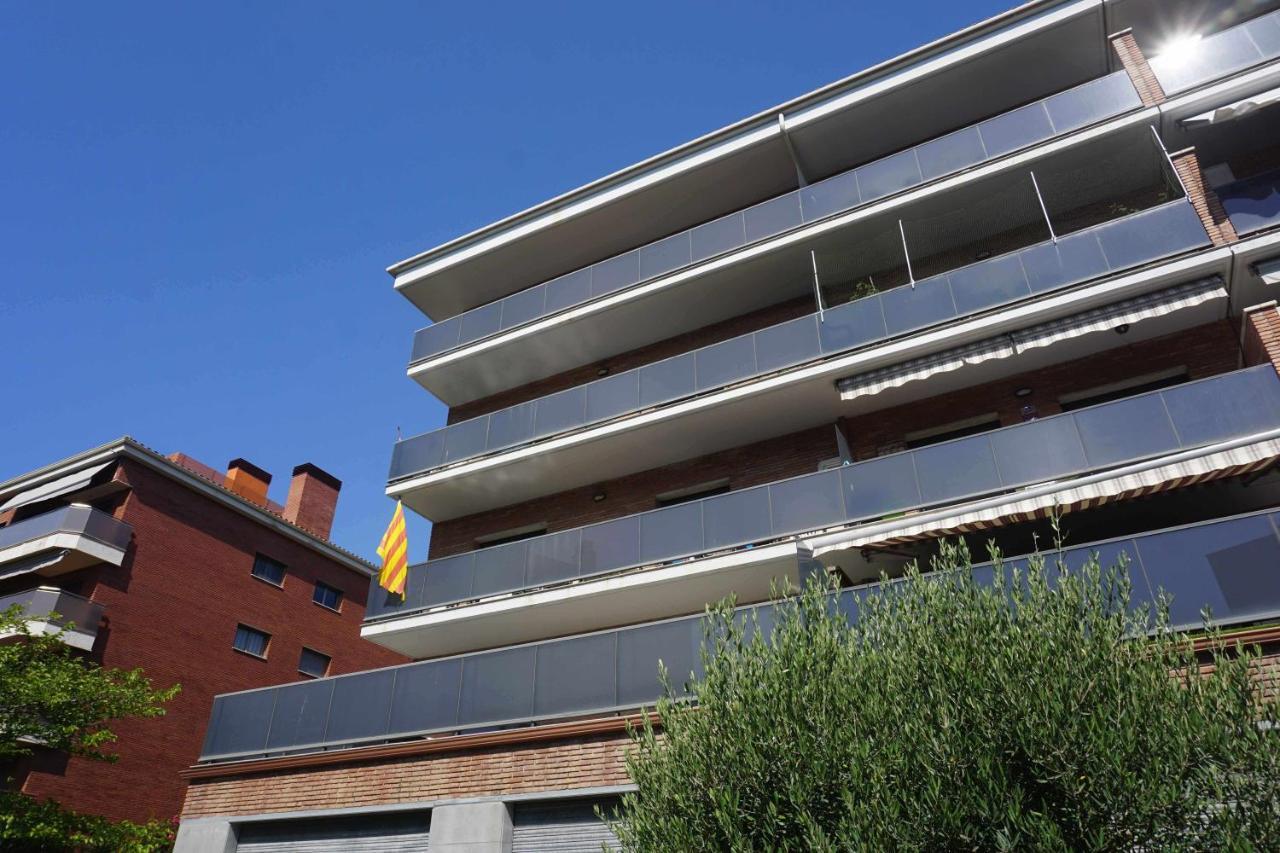 Apartamento Solàrium con terraza a 5 minutos de la playa recientemente renovado Gerona Exterior foto