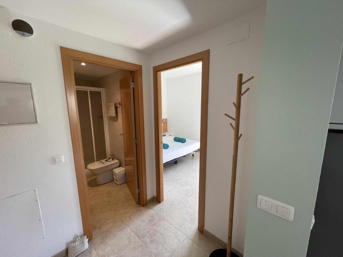 Apartamento Solàrium con terraza a 5 minutos de la playa recientemente renovado Gerona Exterior foto